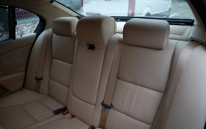 BMW Seria 5 cena 58900 przebieg: 260369, rok produkcji 2006 z Żuromin małe 172